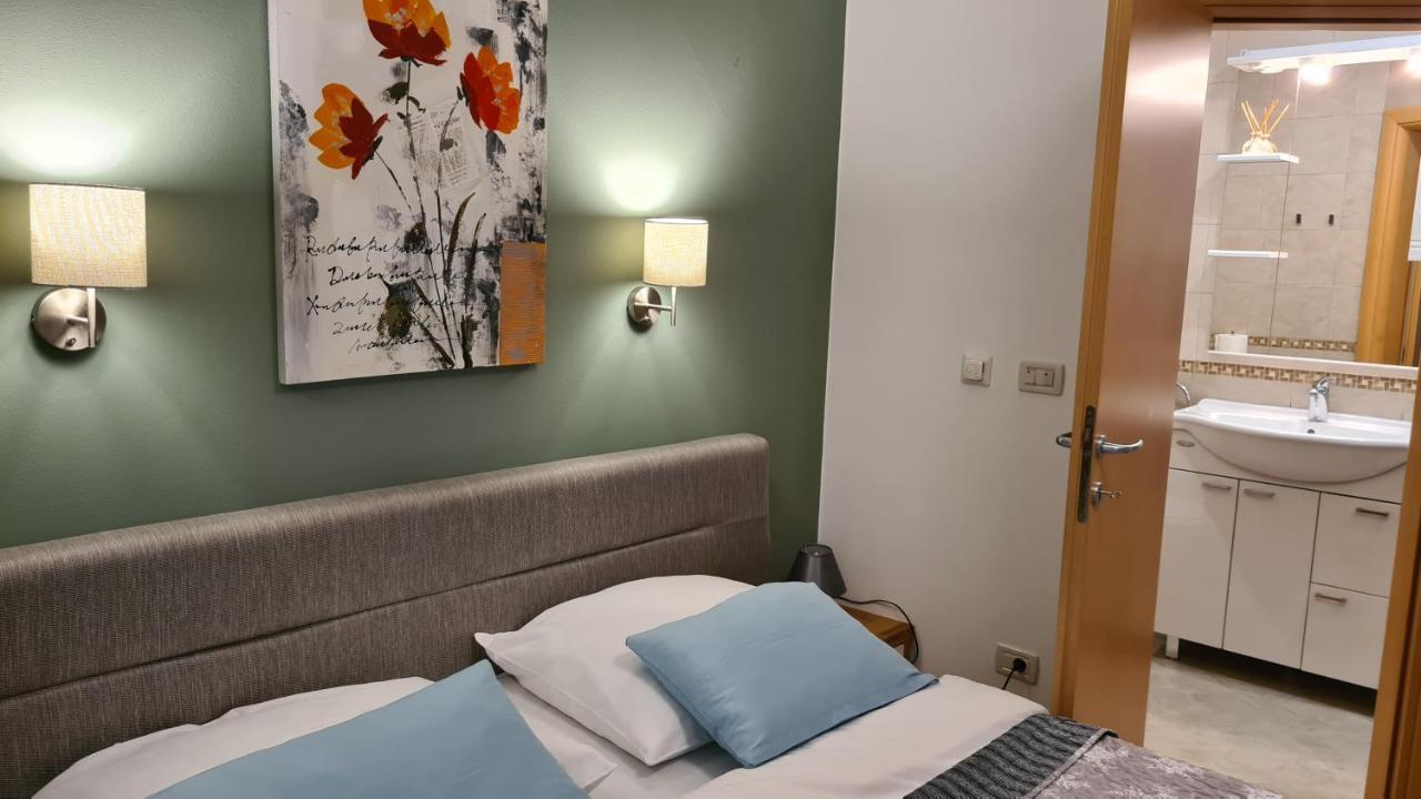 Villa Amalia Apartment 2 Малинска Экстерьер фото